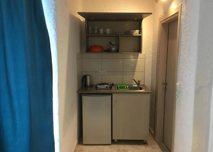 ホテル Anika ファリラキ